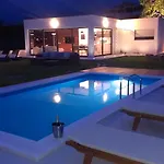 Вилла Luxury Luminosa *