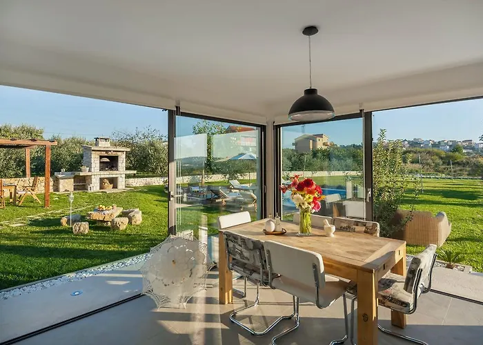빌라 Luxury Luminosa *