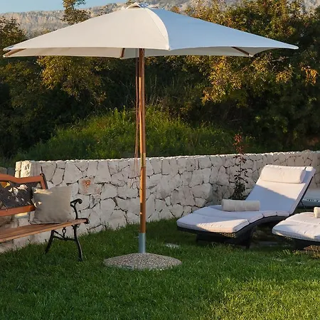 Luxury Luminosa Villa